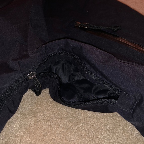 Like New! The North Face Women’s Hyvent Thermoball Jacket - Picture 14 of 16